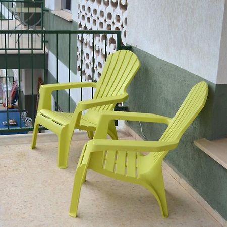 Apartamento En Benicasim Con Piscina Apartman Benicàssim Kültér fotó