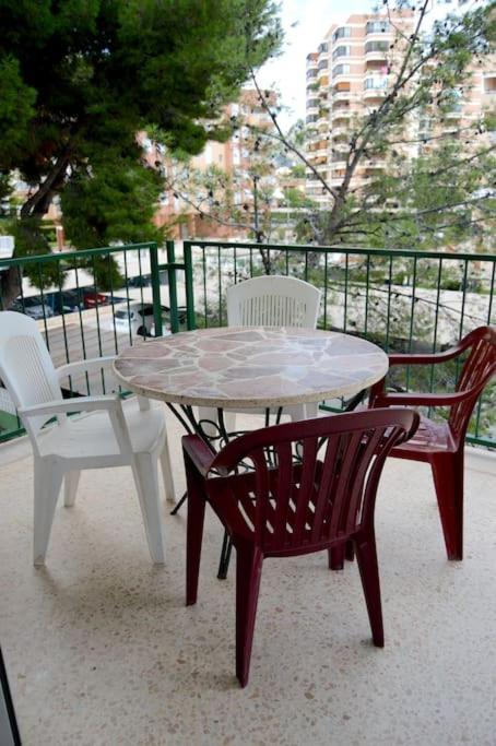 Apartamento En Benicasim Con Piscina Apartman Benicàssim Kültér fotó